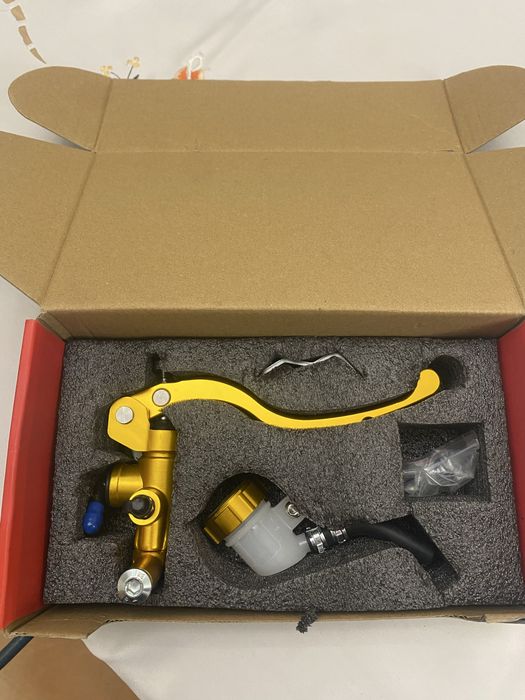 Bomba Travão Most Racing nova e outros acessorios