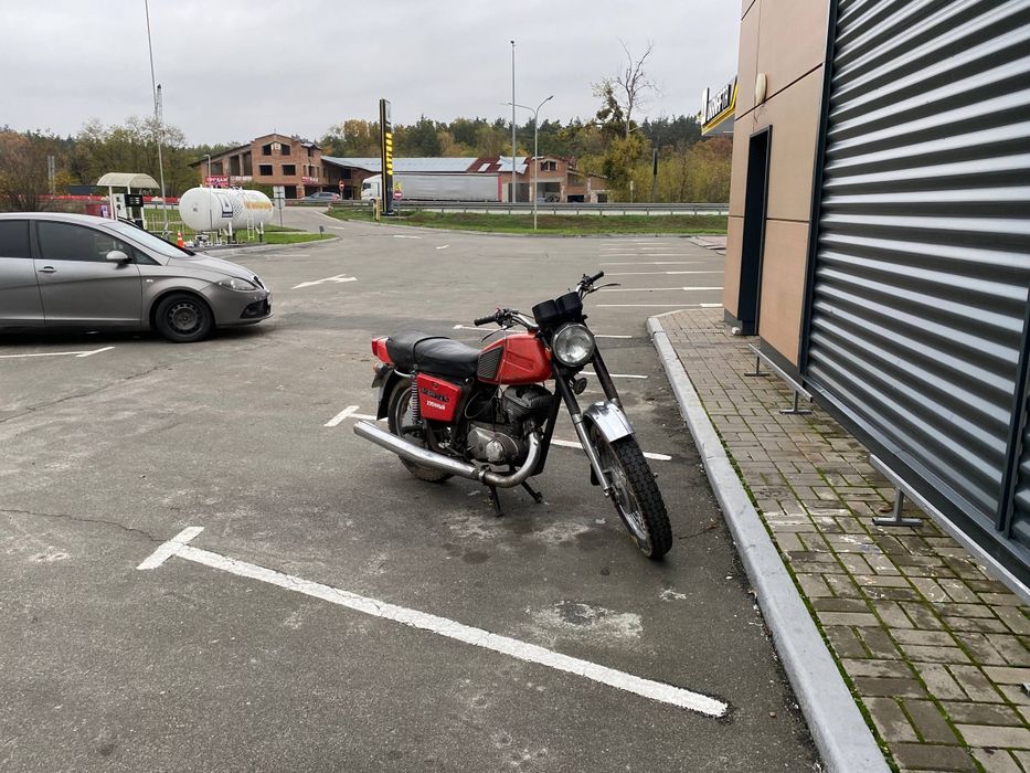Продам Иж планета 5