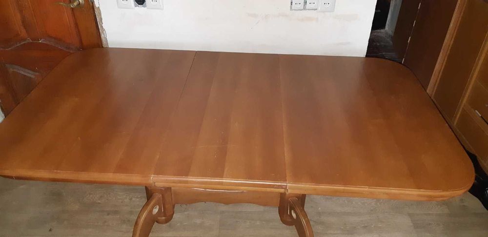 Обеденный стол, раскладной, б/у, в хорошем состоянии