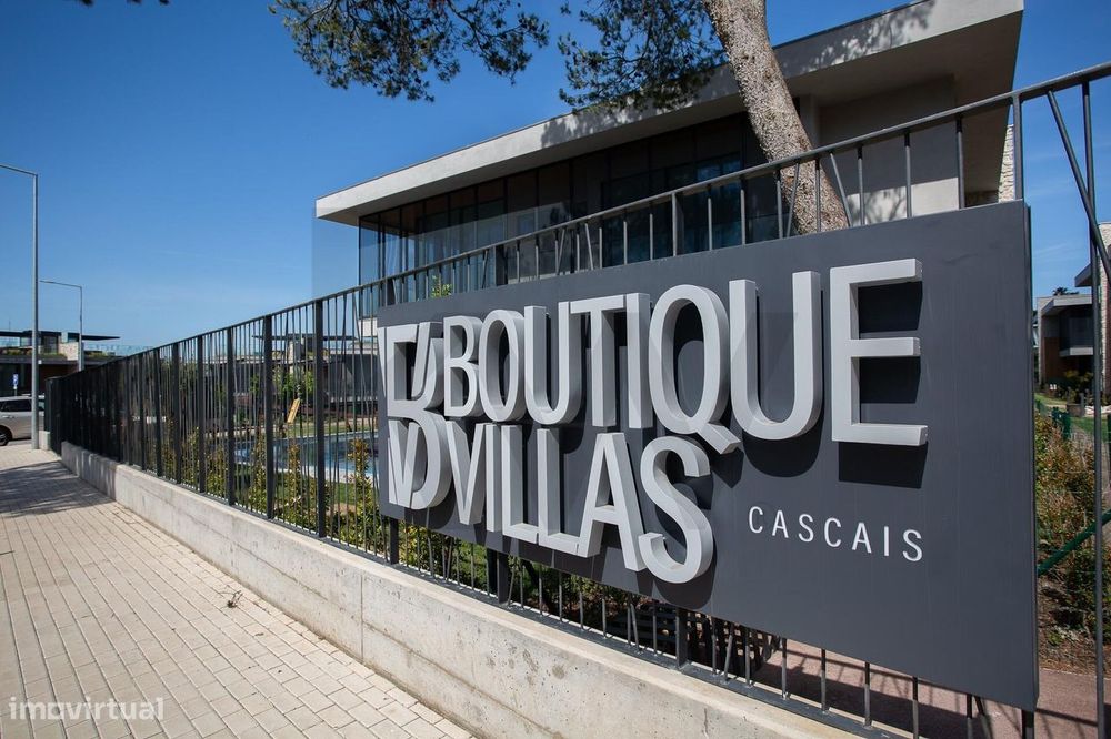 Lugares de Estacionamento em Condomínio Privado - Boutique Villas