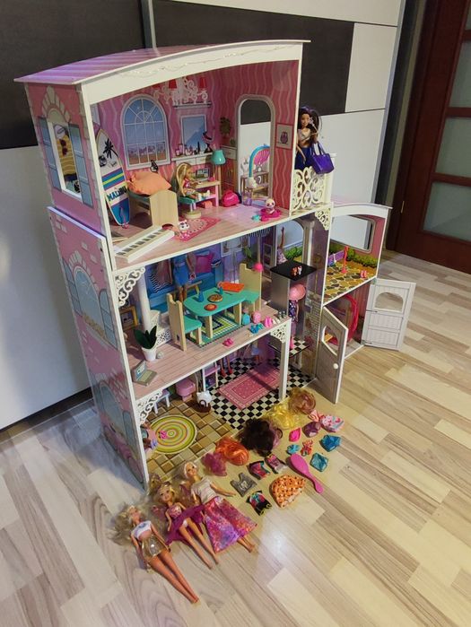OGROMNY domek dla lalek Barbie + 11 lalek + akcesoria