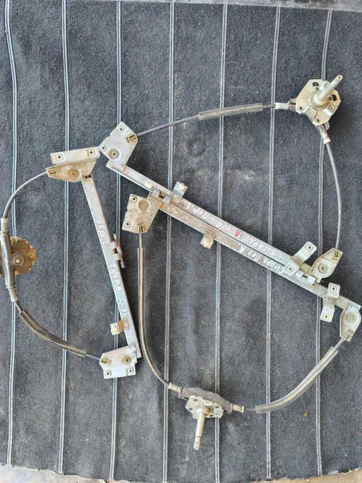 Склопідйомники Audi C3 сигара передні задні 1982-1991