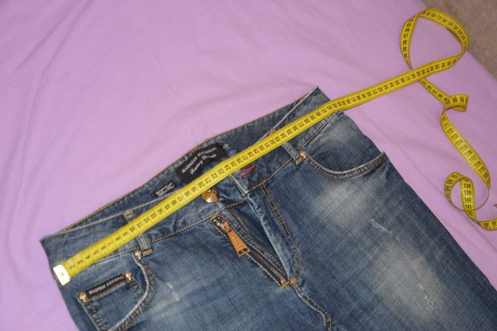 Джинси-бойфренди