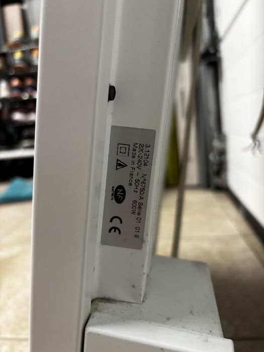 Toalheiro elétrico 600W