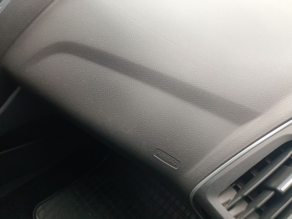 Deska rozdzielcza poduszki pasy Ford Focus mk3 oryginał na przycisk Start