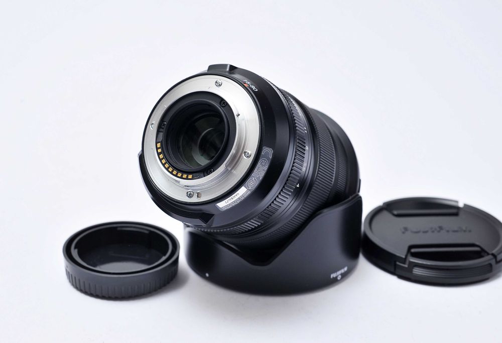 Lente Fuji 16-80mm f4 R OIS WR (seminova) + oferta de tubo de extensão MCEX-16