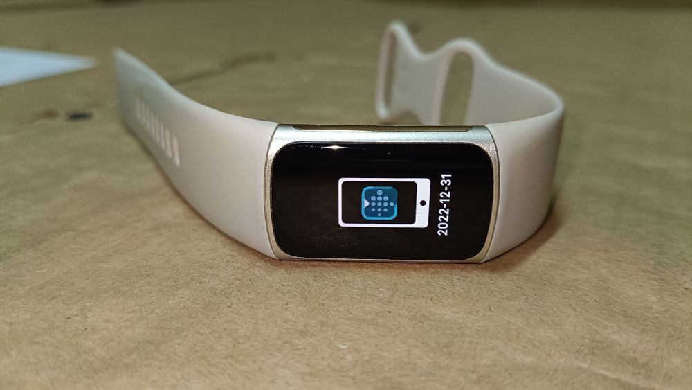 Fitbit Charge 5 Tracker aktywności fizycznej