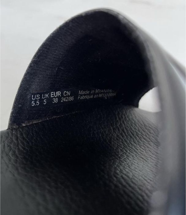 шльопанці Emporio Armani