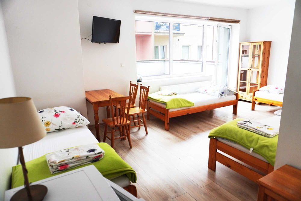 Kwatery pracownicze / pokoje gościnne  / noclegi dla firm / kawalerki