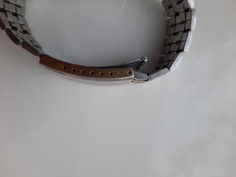 Редкие  мужские кварцевые часы CASIO MTP 1063 ЯПОНИЯ ,ОРИГИНАЛЬНЫЕ
