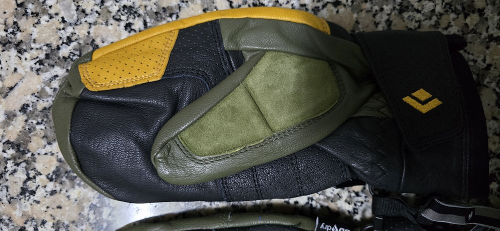 Luvas Ski / Snowboard Black Diamond Spark Johnny Olive Green