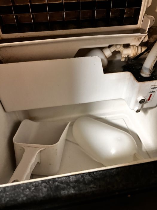 Maquina de Gelo pouco uso