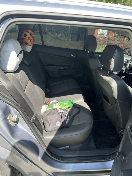 Opel Astra 2007 VIN W0L0AHL3582007610 фото оголошення 12 з 24