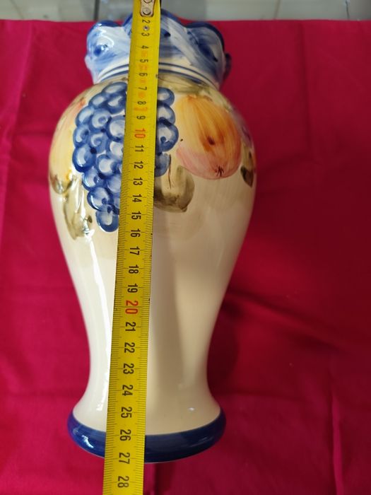 Conjuntos pintados à mão