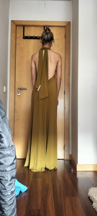 Vestido verde oliva Zara