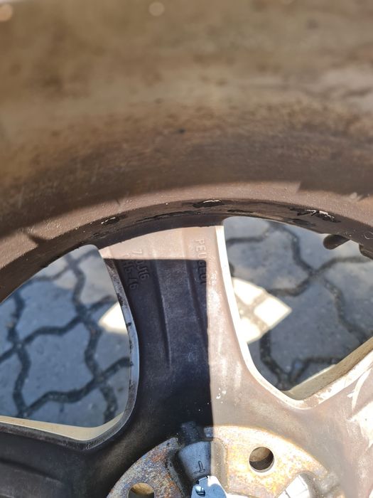 Оригінальні колеса диски Peugeot 508 R16 літні шини