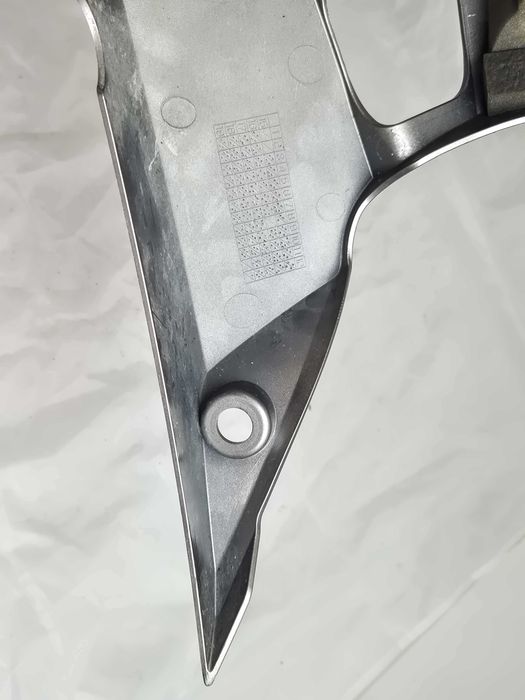 Kawasaki Z 1000 Sx 10-13 Pług Owiewka Dół Prawa