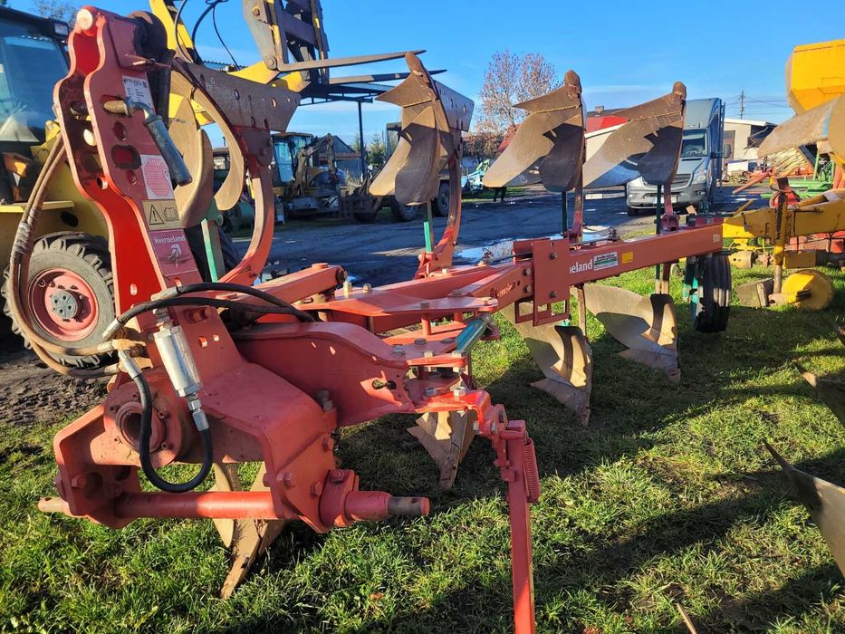 Pług KVERNELAND 4-ki obr