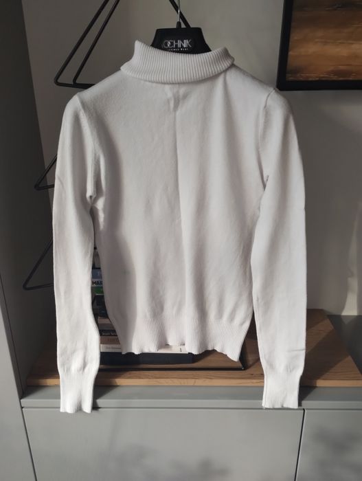 Golf sweter 70% bawełna 30% elastan accorddream M biały rozciągliwy
Go