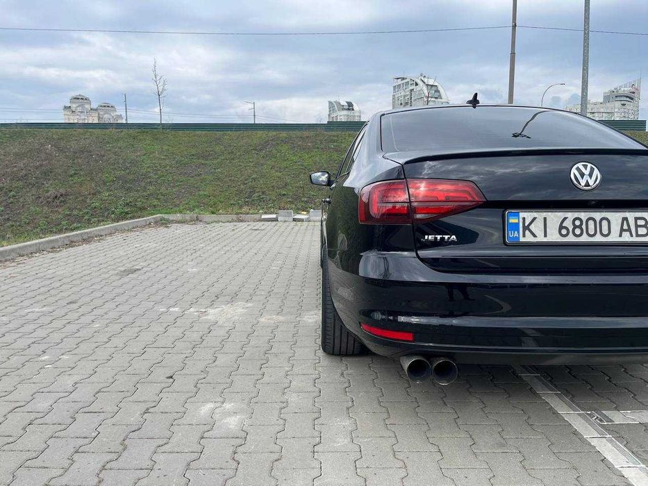 Продам Volkswagen Jetta