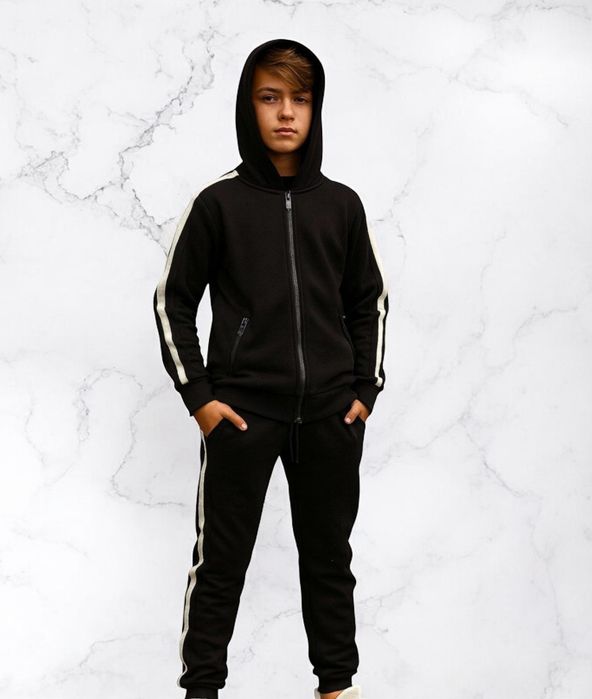 Зимовий спортивний костюм на 7-8 років