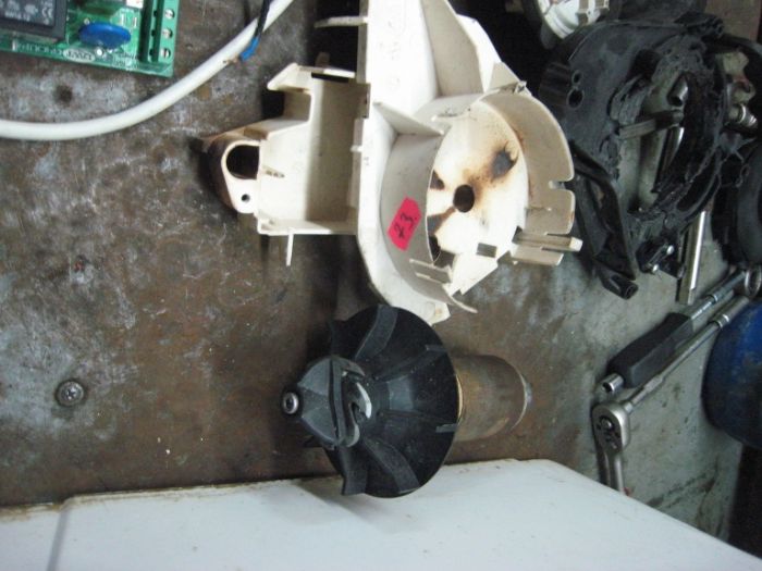 Ремонт канализационных насосов,установок"Grundfos Sololift"