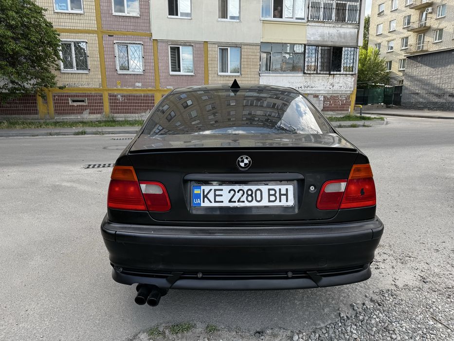 Продам BMW e46 2.0 бензин