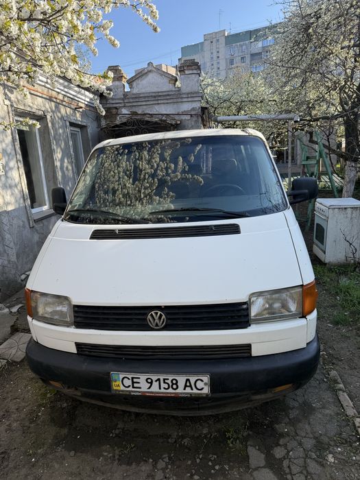 Продаю бус Volkswagen Transporter T4