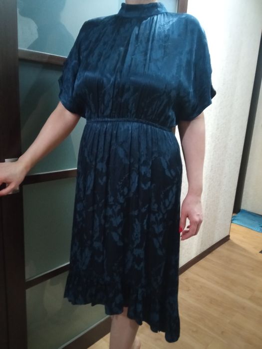 Неймовірна святкова сукня MbyM р 48-50 нова