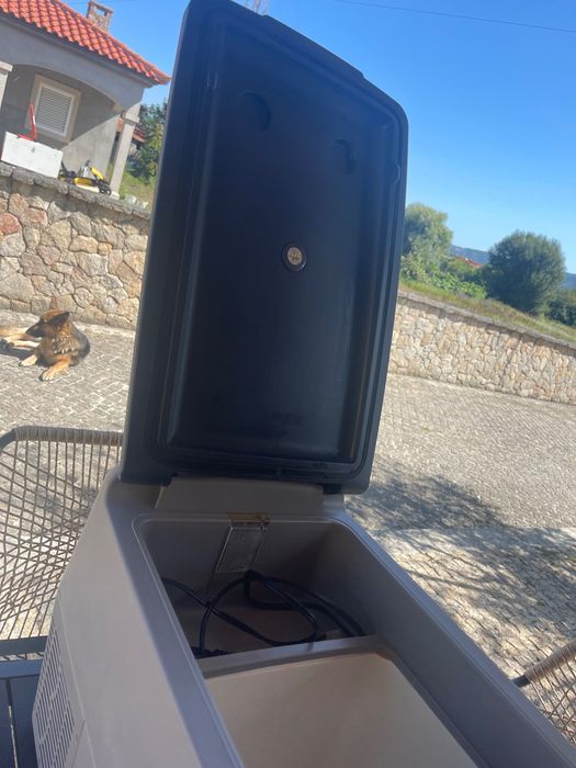 Vendo dois Frigoríficos para camião em bom estado