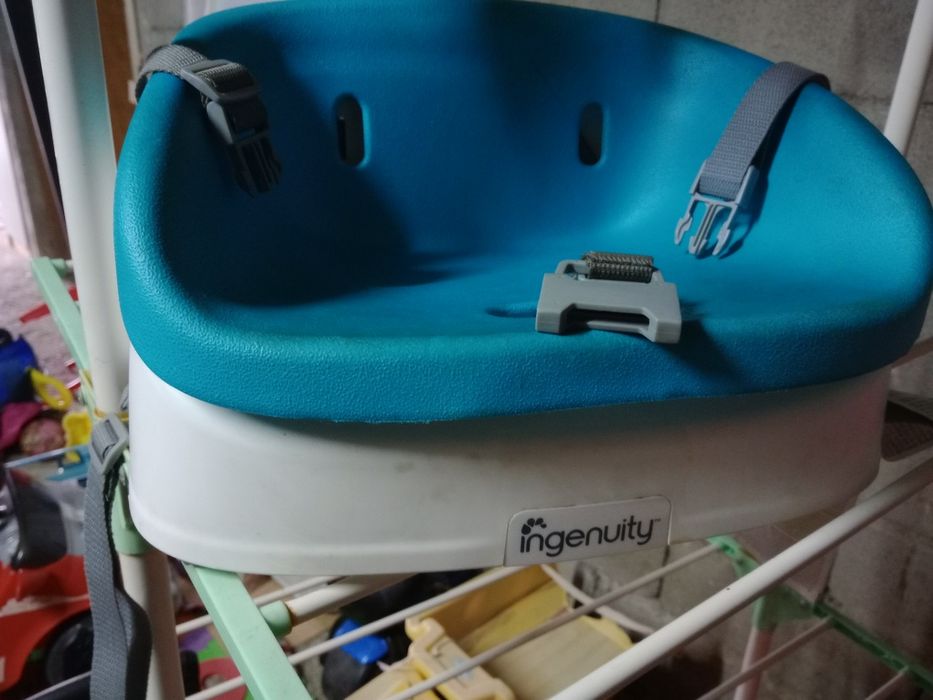 Assento/banco elevatório refeição