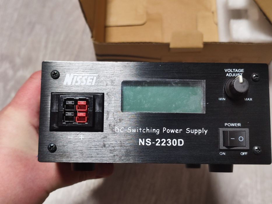 Блок живлення радіостанції, трансивера. NISSEI NS-2230D