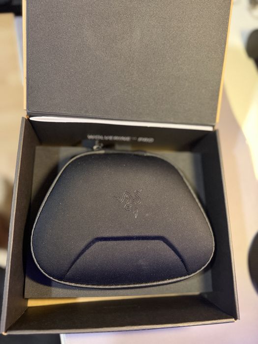 Razer wolverine v3 pro