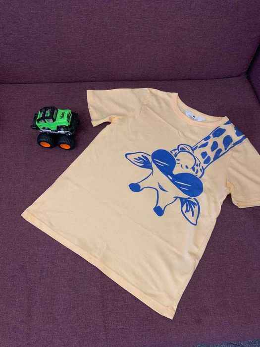 Футболка hm 122/128