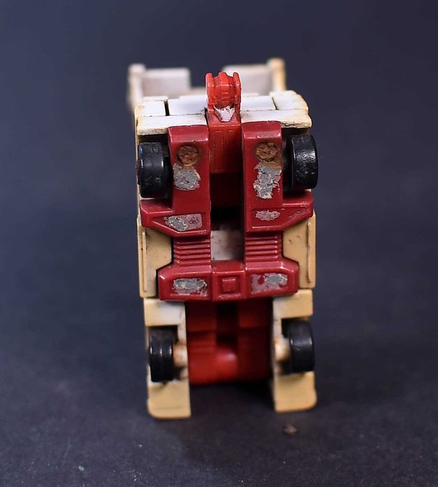 Samochodzik # Transformers 1986 zabawka mała