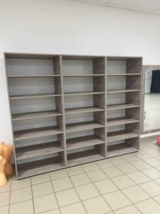 Regał sklepowy, segmentowy