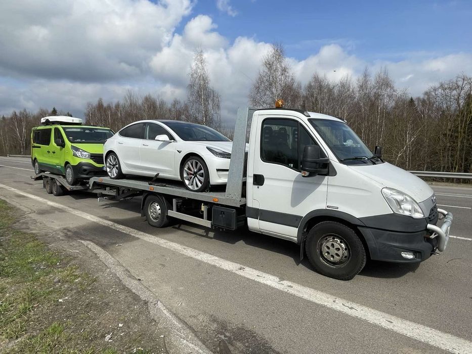 Евакуатор Київ і Київська область і по Україні