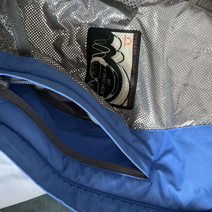 Жіноча гірськолижна куртка Freever /розмір М