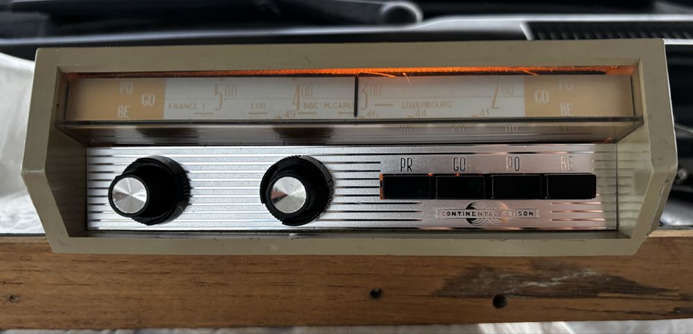 Auto Radio Continental Edison radioen S19