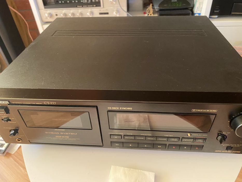 Magnetofon Pioneer CT-777  świetny stan