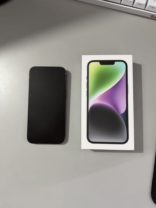 iPhone 14 128gb 78% baterii