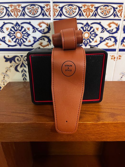 Correias para guitarra couro personalizadas com texto ou imagem