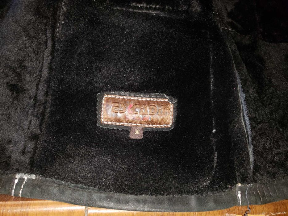 Женская дублёнка искуственная в отличном стстоянии