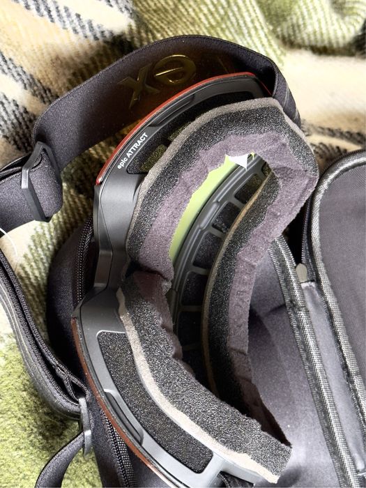 Лижна маска UVEX Epic Attract магнітна ! Нова !