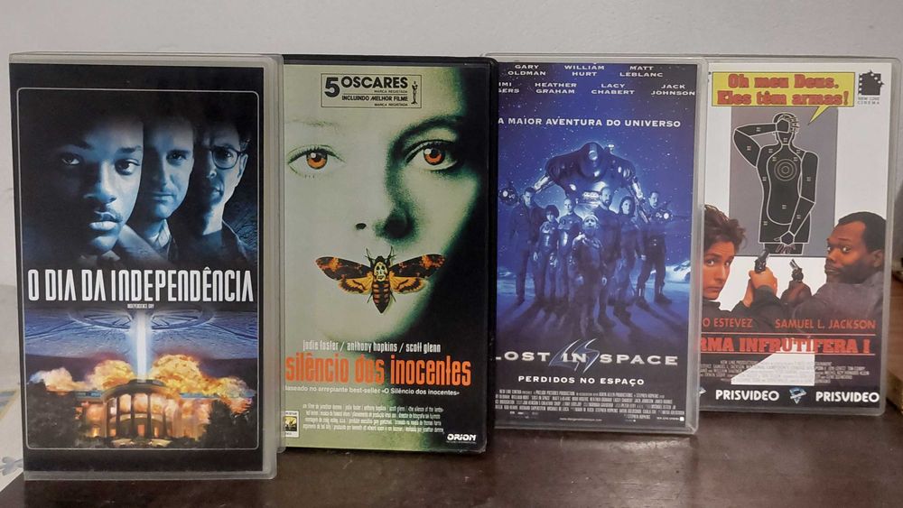 Filmes originais em cassetes VHS