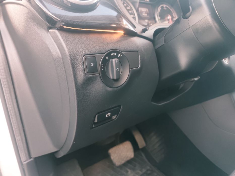 Mercedes-Benz B-Class 2016 VIN WDD2428901J012623 фото оголошення 17 з 20