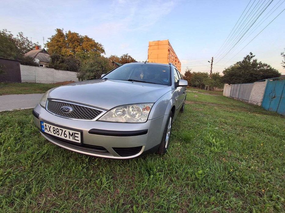 Автомобіль форд Mondeo