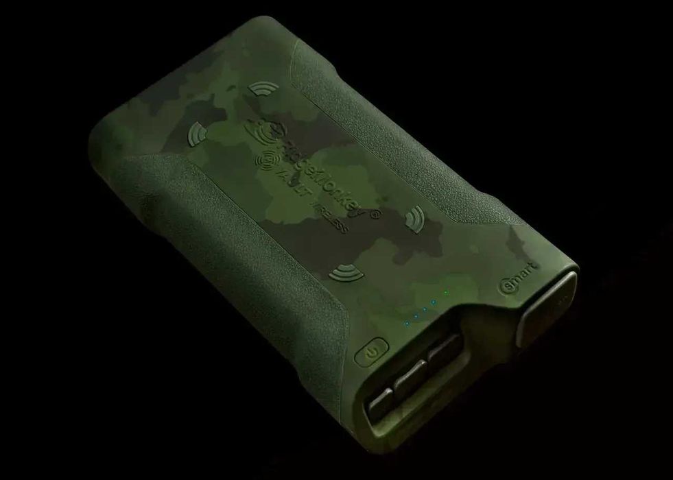 Повербанк RidgeMonkey 77850mAh Vault C-Smart Wireless Camo (RMVCS78CM)