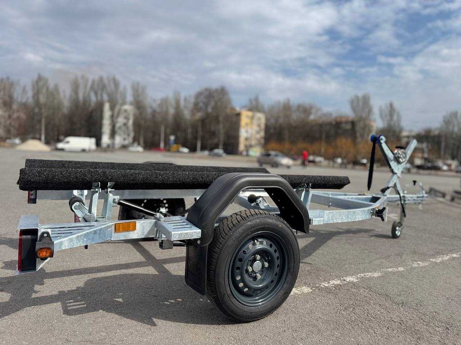 Прицеп для перевезеня гидроцикла, лодки.