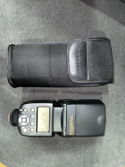 Flash Yongnuo YN565EX + Capa – Bom estado